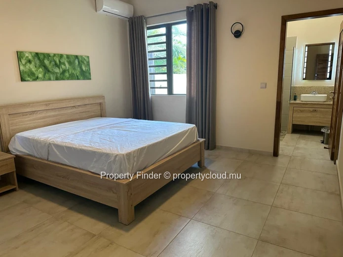 Contemporary New 4-Bedroom Residence in Tamarin
