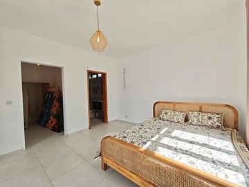 5 Bedroom Villa