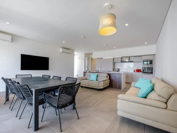 3 Bedroom Townhouse, Duplex