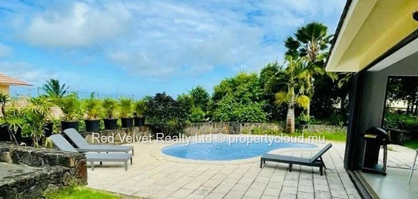 Luxury Villa for Sale in Hillside, Belle Vue Harel