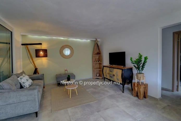 Charming villa in a secure residence in Pointe aux Piments