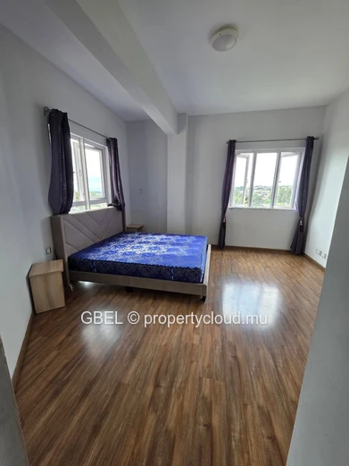 Bright 3BR Apartment in Floréal, Curepipe — 135 m²
