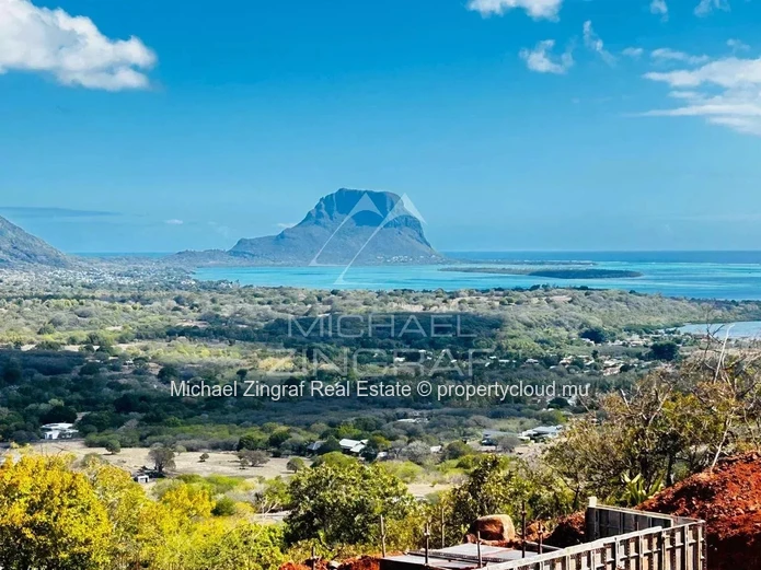 Villa d’Exception de 3 Chambres avec Vue sur les Montagnes