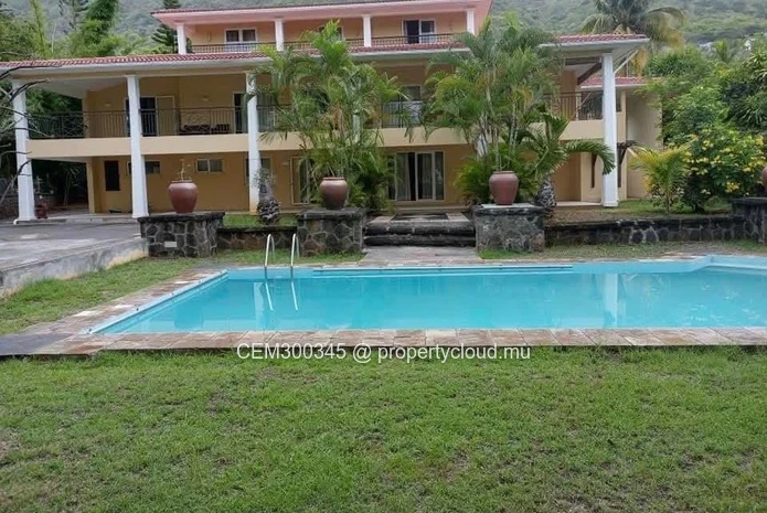 À VENDRE | Villa de Prestige - Plantation Marguery, Rivière Noire
