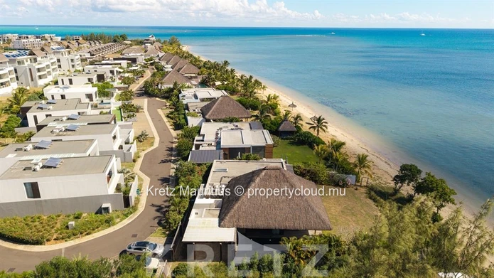 Mauritian Living at Its Finest in One of the Last Waterfront Villas