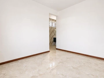 5 Bedroom Villa