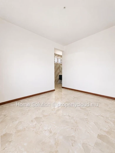 Villa À Vendre – Grand Baie, Chemin Vingt Pieds