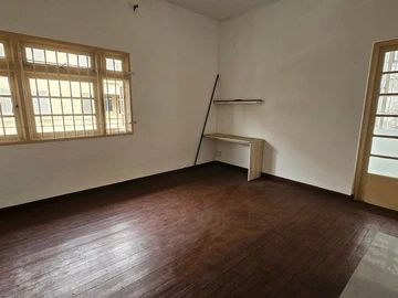 4 Bedroom Apartment