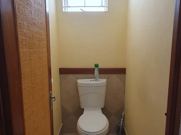 5 Bedroom Townhouse, Duplex