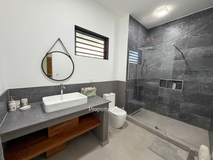 For Rent - A 300 Sqm 3-Bedroom Villa In Calodyne, Minutes Walk From The Beach