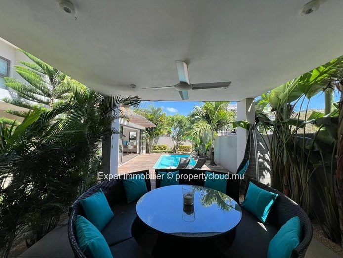 Villa moderne 3 chambres en résidence sécurisée – À louer à Péreybère