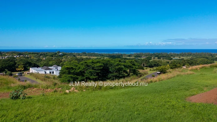 Exceptional plot for sale with panoramic ocean views in Bel Ombre, Mauritius.