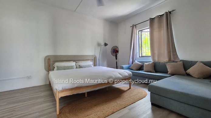 Charming House for Sale in Calodyne!