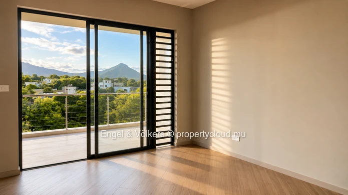 Penthouse with Private Rooftop Pool and Panoramic Views
