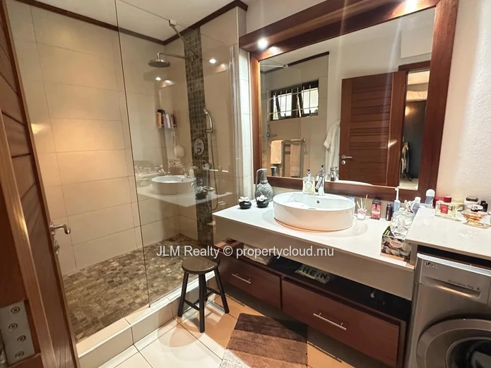 For Sale – High-End Apartment in a Secure Residence in Black River, Mauritius