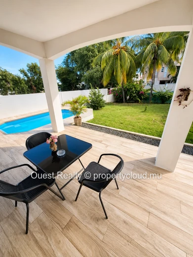 Villa rénovée de 3 chambres à louer à long terme – Rs 50 000/mois