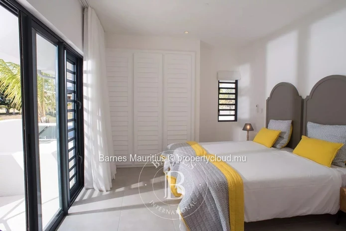 RIVIÈRE NOIRE - Contemporary Villa - 3 bedrooms