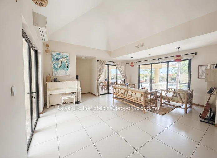 Semi-furnished 4-Bedroom House for Rent in Tamarin with Private Pool
