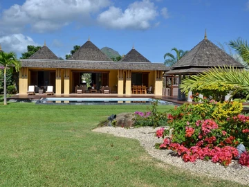 4 Bedroom Villa
