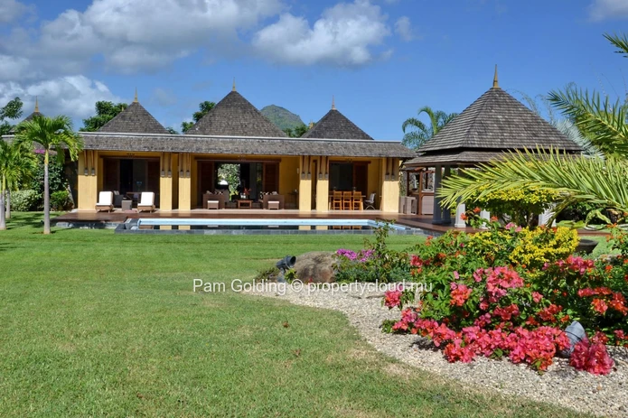 Villa de luxe de 4 chambres à Tamarin Golf Estate, île Maurice