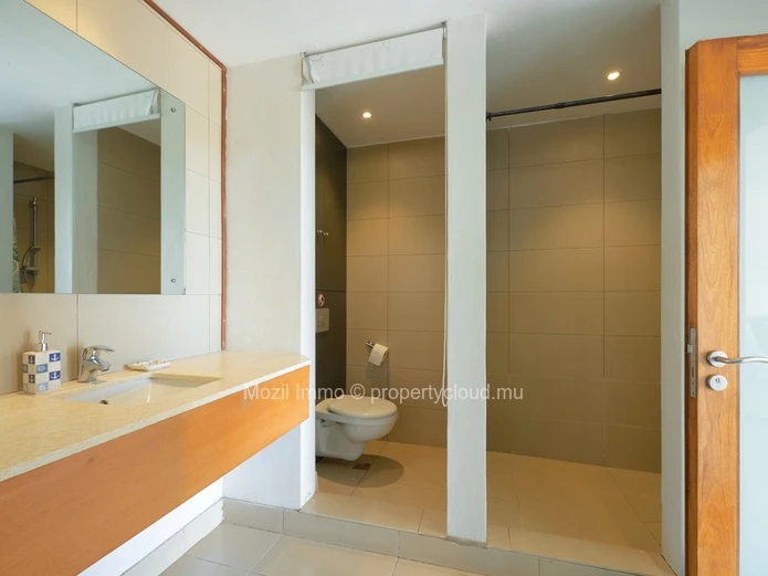Appartement de 2 chambres en suite, à 2 pas de la plage de Mont Choisy