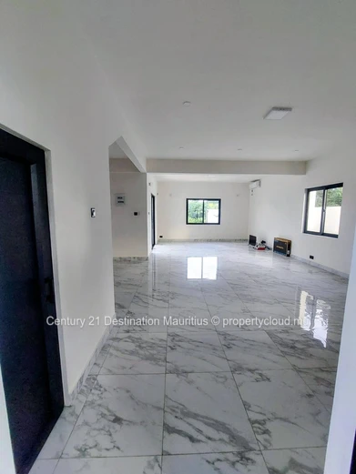 Where Modern Living Meets Discretion