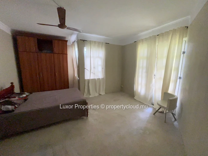Spacious Property with Pool and Sea Views in Anse Jonchée