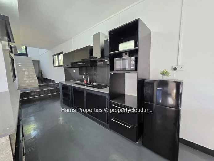 Spacieux et moderne appartement de premier étage à louerà Vale