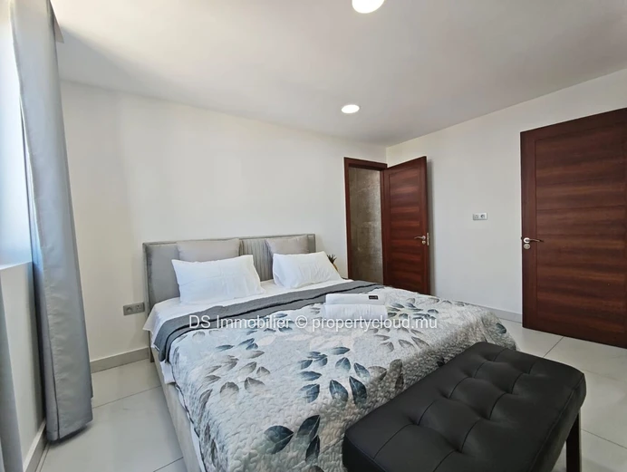 Penthouse De 3 Chambres Avec Vue Mer À Louer À Pereybere - Nord