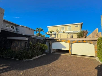 4 Bedroom Villa