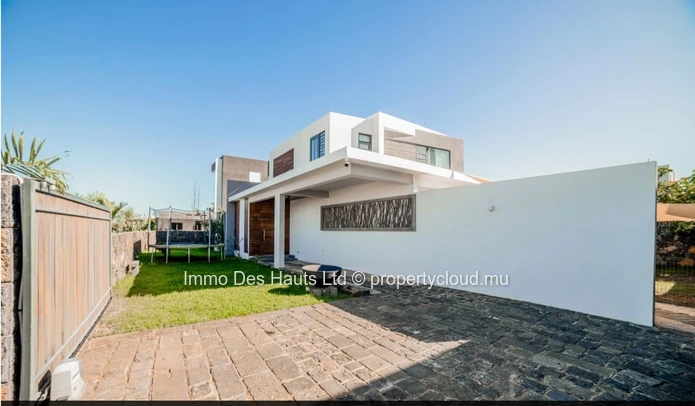 Villa de 4 chambres meublé en location Flic en Flac 
