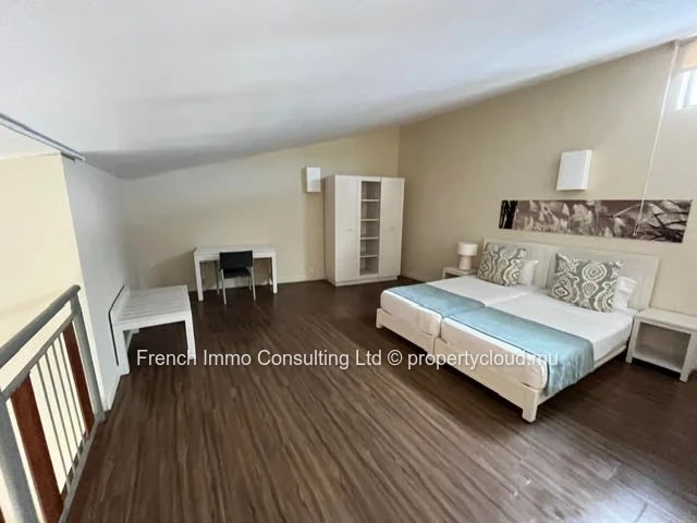 Appartement de 2 chambres en vente aux etrangers (Trou aux biches 50M de la plage) 
