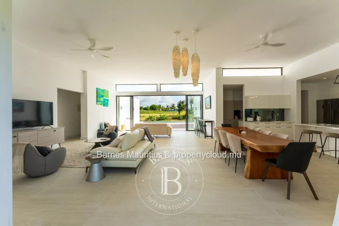 HAUTE RIVE - Villa sur le Golf - 4 Chambres