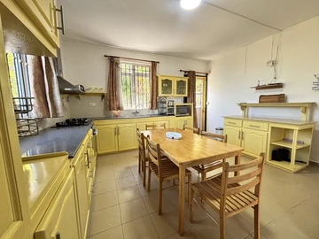 4 Bedroom Villa