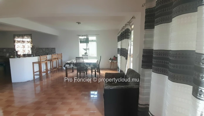 Maison à vendre à Chamouny - Opportunité à saisir !