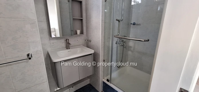 Appartement spacieux et moderne de 3 chambres — Sunset Avenue, Flic-en-Flac