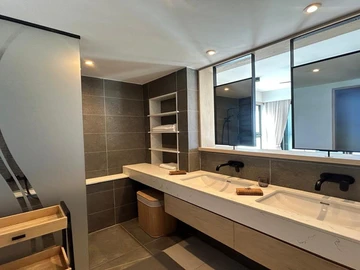 Penthouse de 4 Chambres