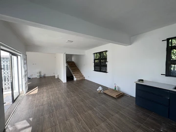 7 Bedroom Villa