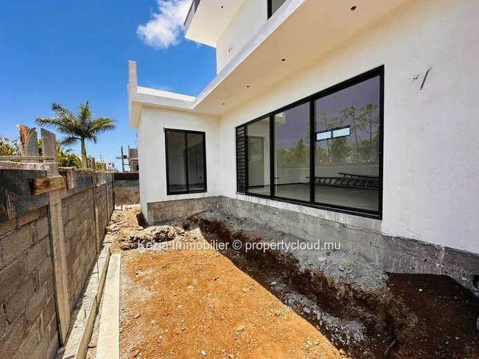 Maison Contemporaine Avec Piscine Privative