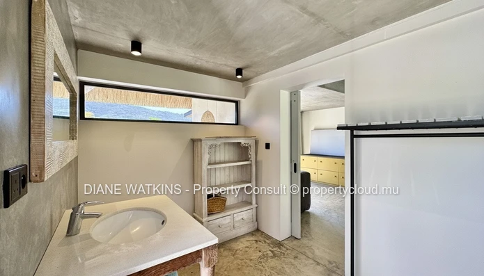 Authentic 4-Bedroom Villa for Rent in Black River with Private Pool and La Tourelle Mountain Views
