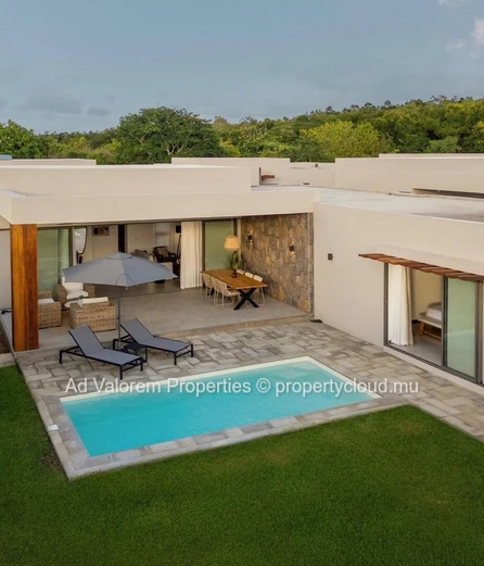 À Vendre – Villa neuve sécurisée, 4 chambres, à deux pas de la ville et de la forêt