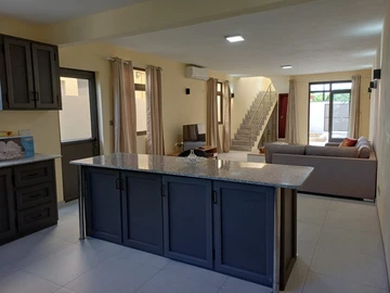 3 Bedroom Townhouse, Duplex