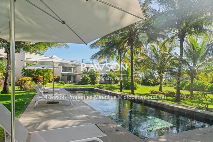 3-Bedroom Duplex | Waterfront | Private Pool | Sea View Rooftop | Calodyne