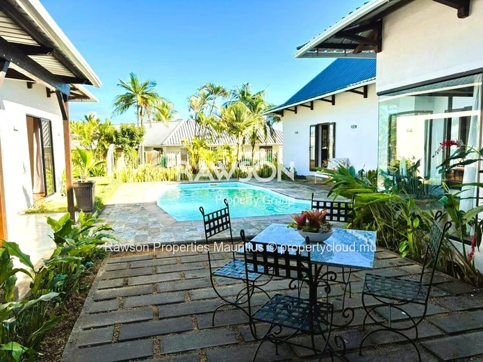 Élégante Villa Familiale De 4 Chambres Avec Piscine Privée Dans Un Domaine Sécurisé – Bon Espoir, Piton.
