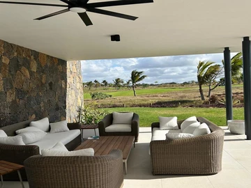 4 Bedroom Villa