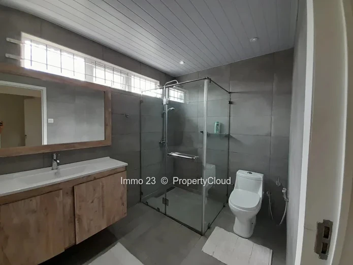 Appartements - 3 chambres - Hermitage - Ref. AP84091VE