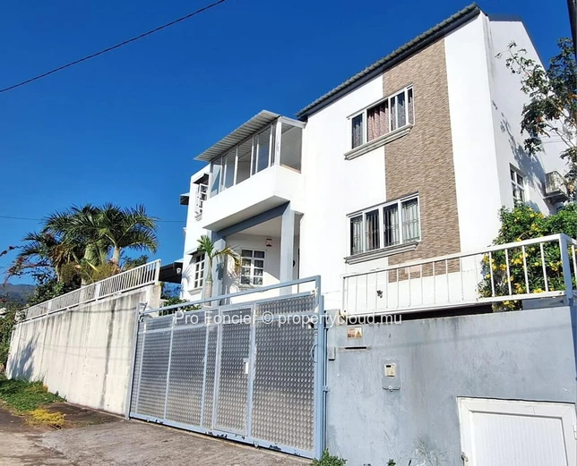House for sale in  La Gaulette - Two-Storey house with panoramic  views.