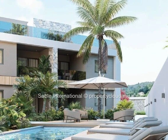 Penthouse R+2 224m², Tamarin - Rivière Noire, piscine privée, proximité écoles, bus, golf, hôpital, magasins.