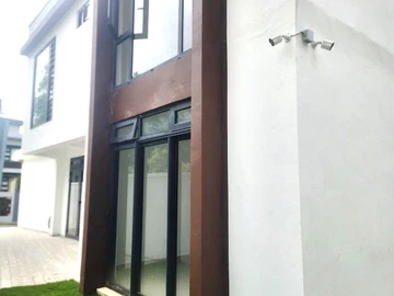 5 Bedroom Townhouse, Duplex