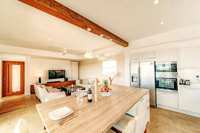 Superbe penthouse de 4 chambres avec vue mer